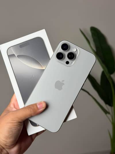 iPhone 16 pro max jv 256gb full Box urgent Sale