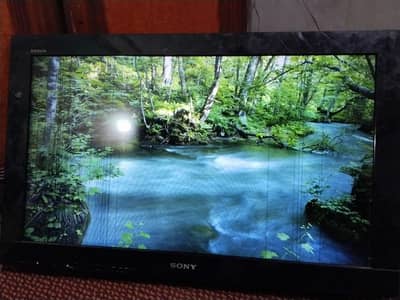 32 inches original Sony LCD