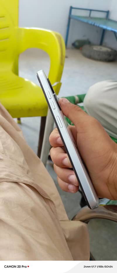 Tecno spark go 24 price 17000 rupe