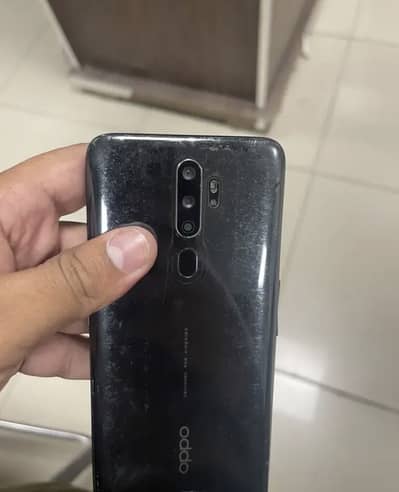 I am selling oppo A5 2020  4/128 condition 10 by 7