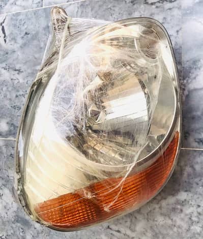 Hyundai Santro lights call 03228024104