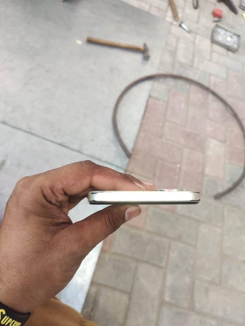 oppo A38 4