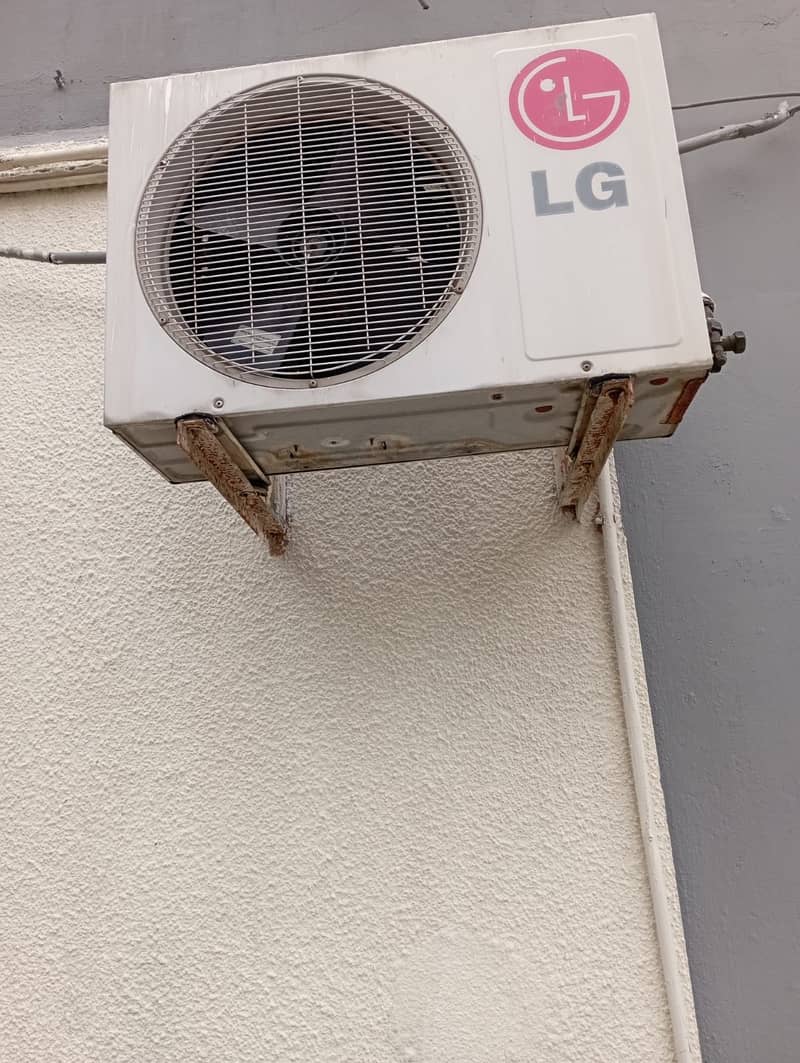 LG Split AC 1