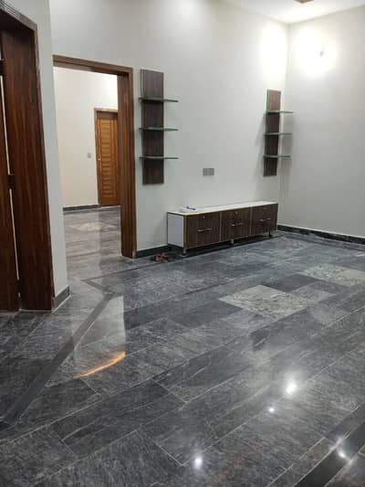 10 marla lower portion for rent LDA Avenue