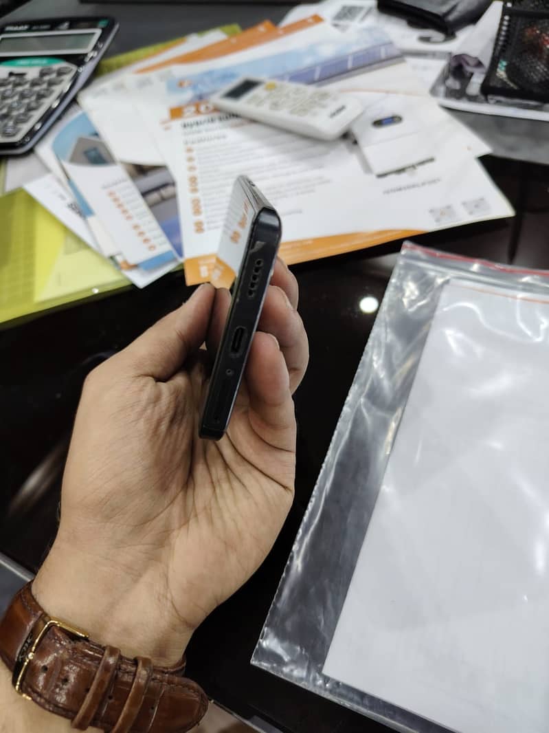 Xiaomi Redmi Note 13 Pro Plus 1