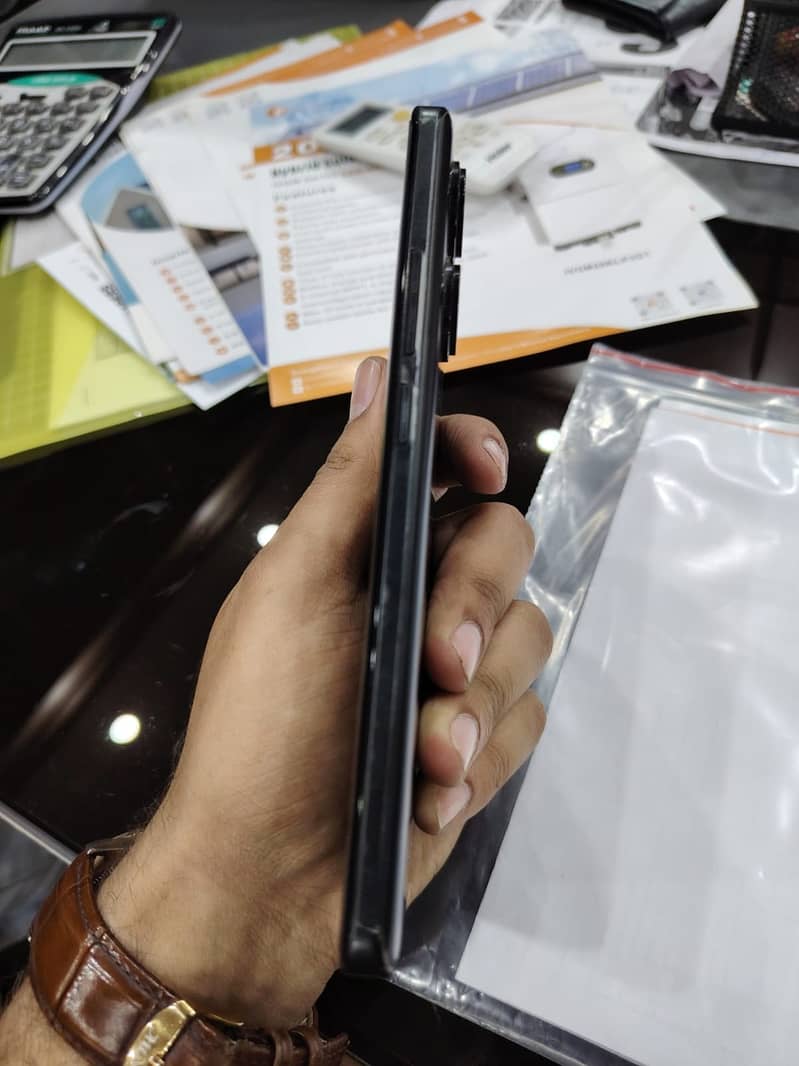 Xiaomi Redmi Note 13 Pro Plus 2