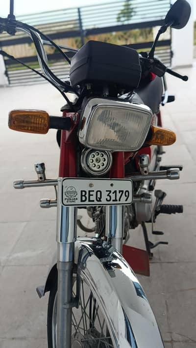 Road Prince Model 2025 10/10 Condition