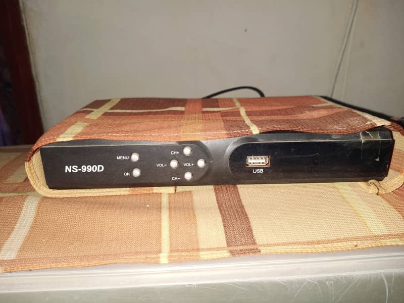 tv with dish and decoder 1