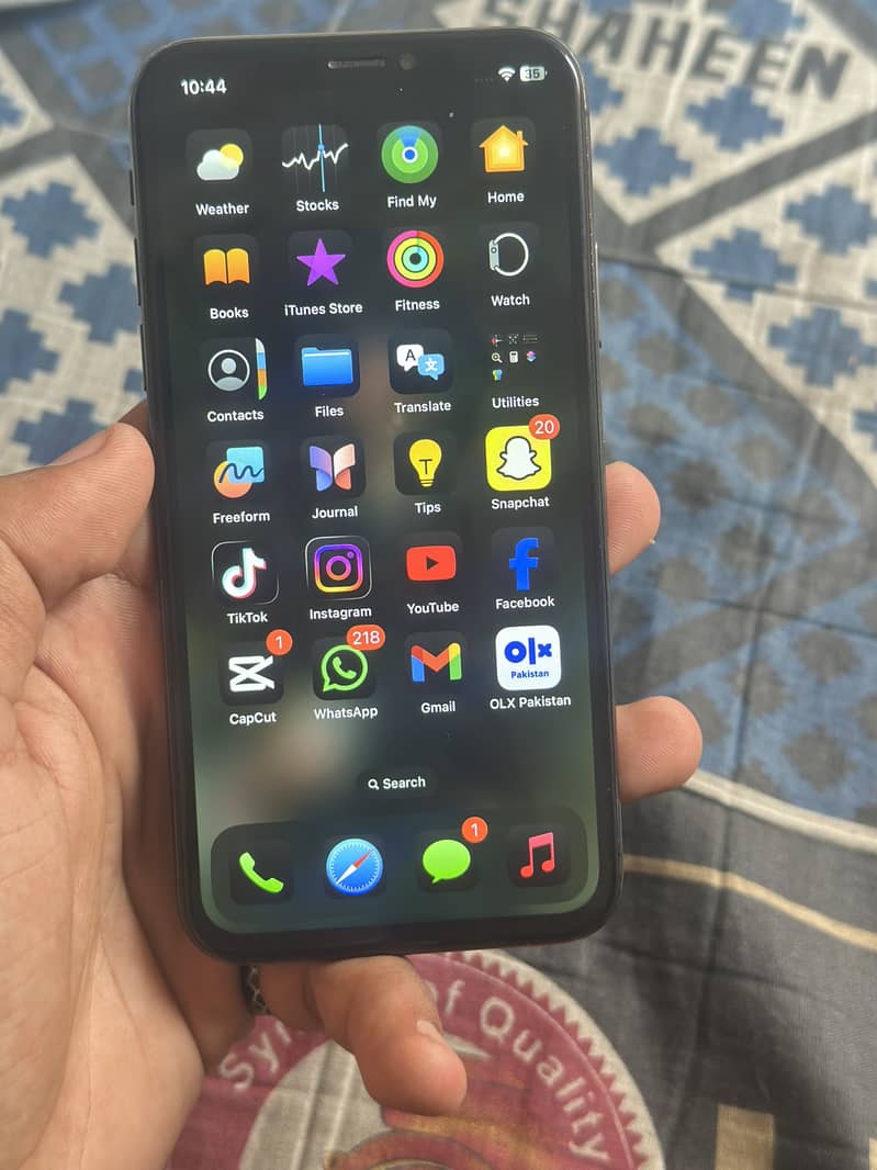 Iphone xs 3