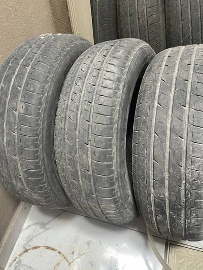 Bridgestone 195/65/15