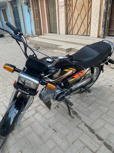 CD 70 bike for sale