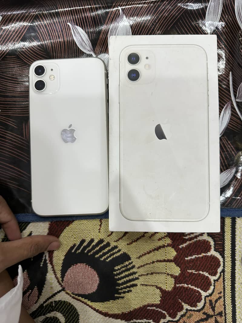iPhone 11 5