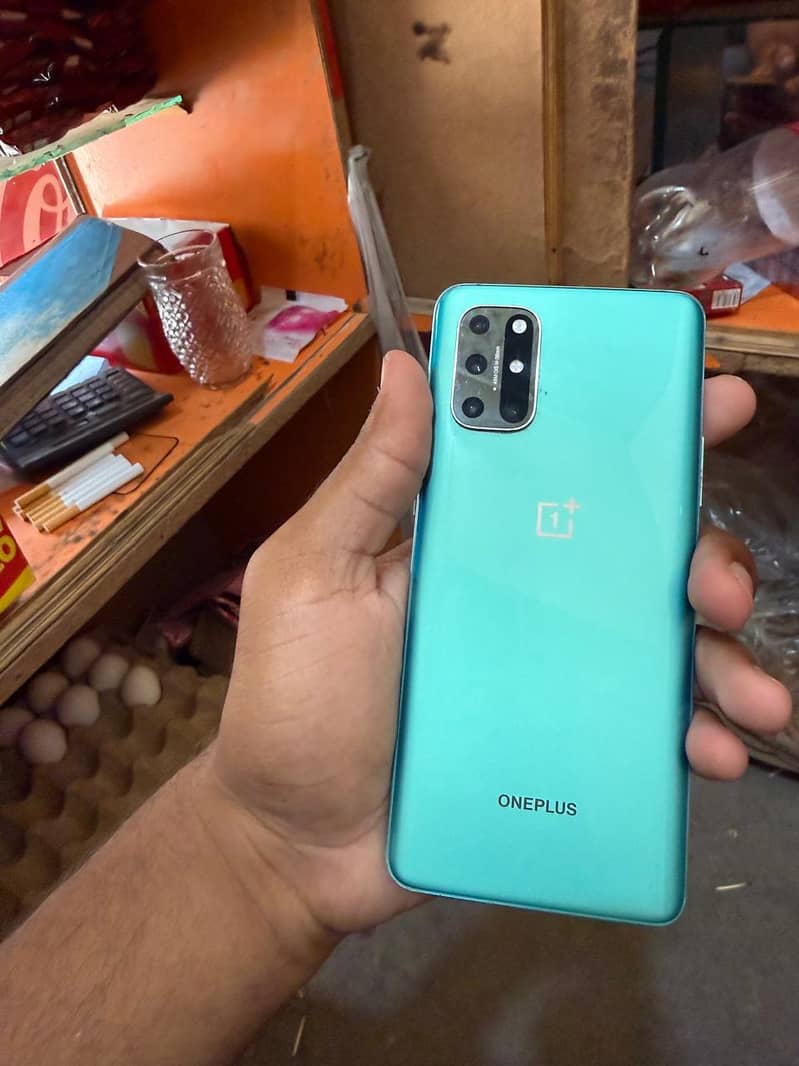one plus 8t 3