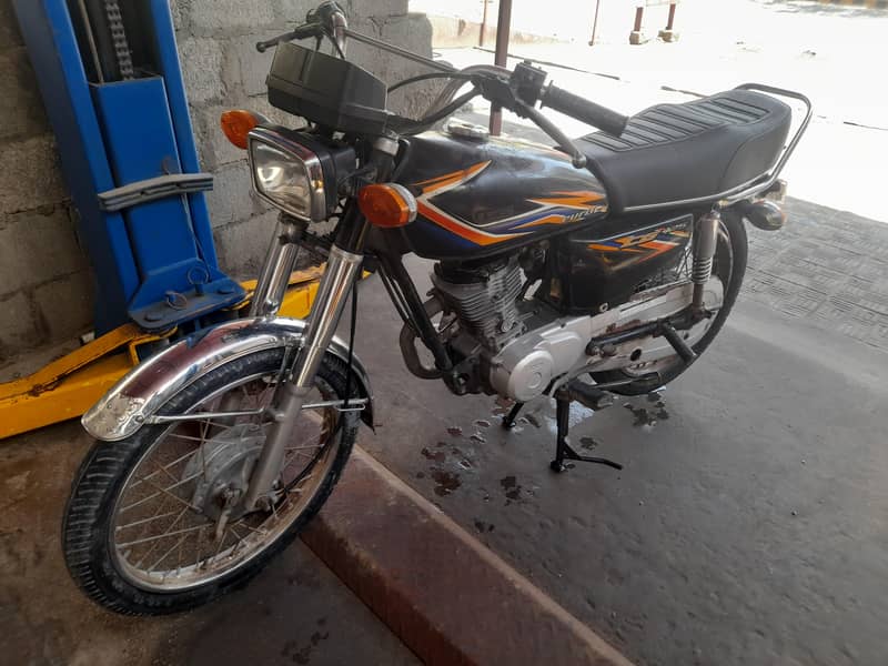 CG125 0