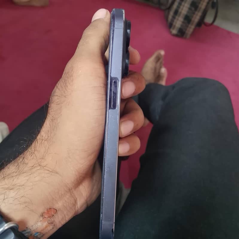 iphone 14 pro 4