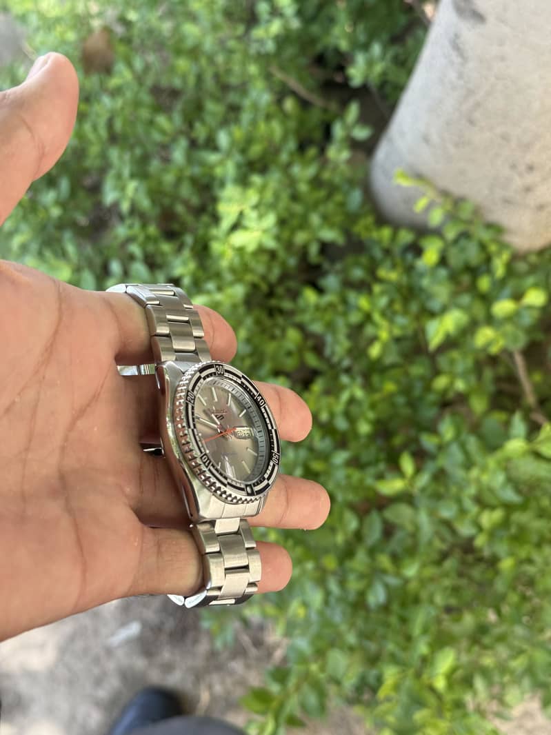 Seiko 5 Automatic 9