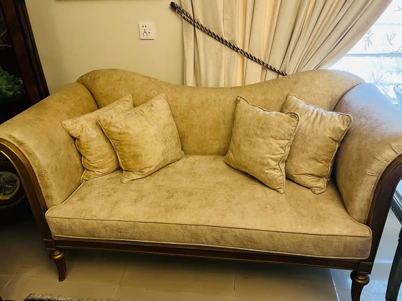 NM Furnitures 4