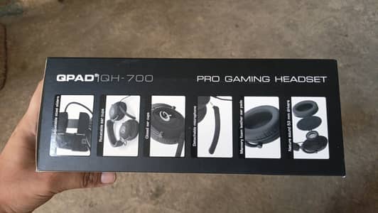 Qpad headphone brand new