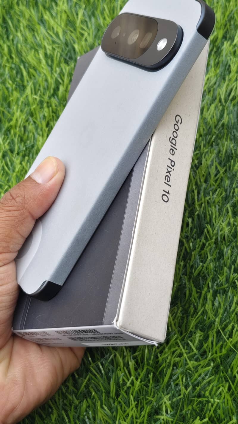 Google pixel 10 2