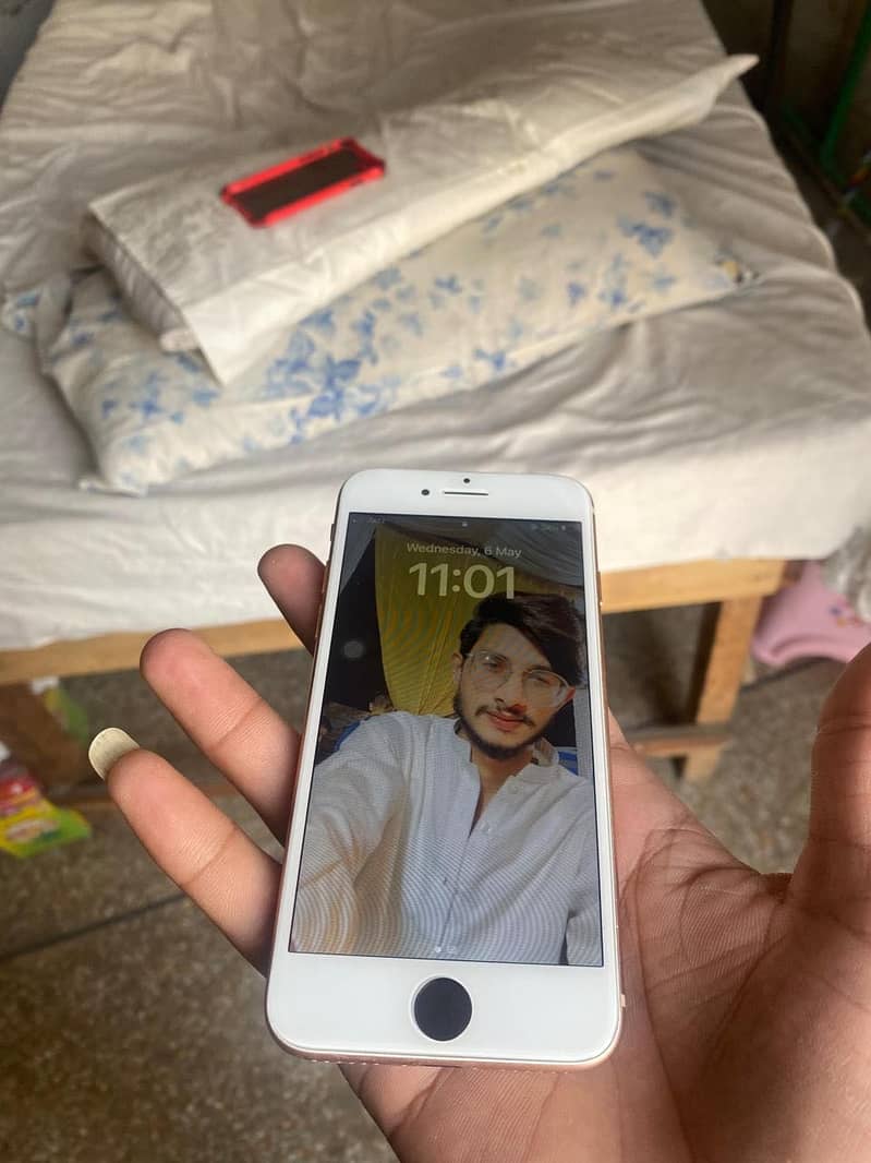 iphone 8 0