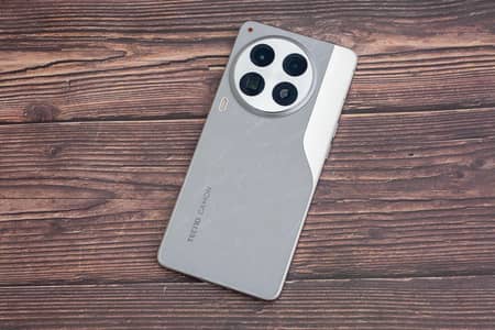Tecno camon 30 Premier
