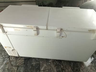 Dawlance Deep Freezer – Excellent Cooling Condition'