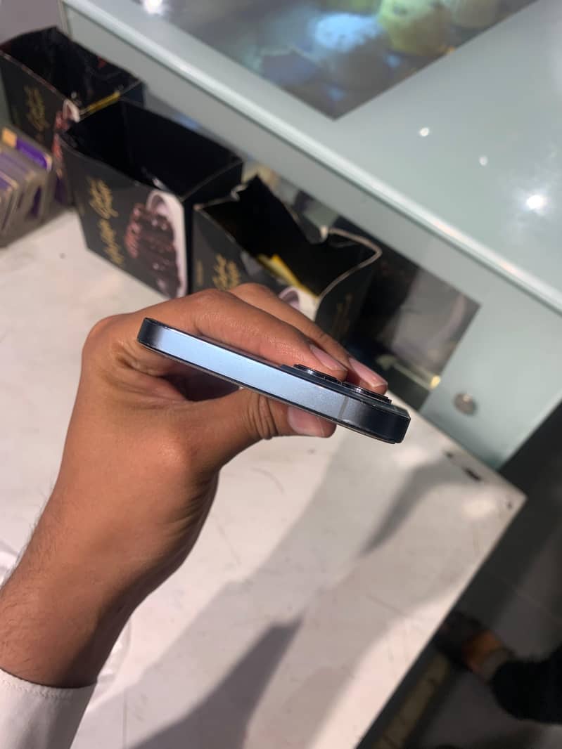 Iphone 12 pro max 3