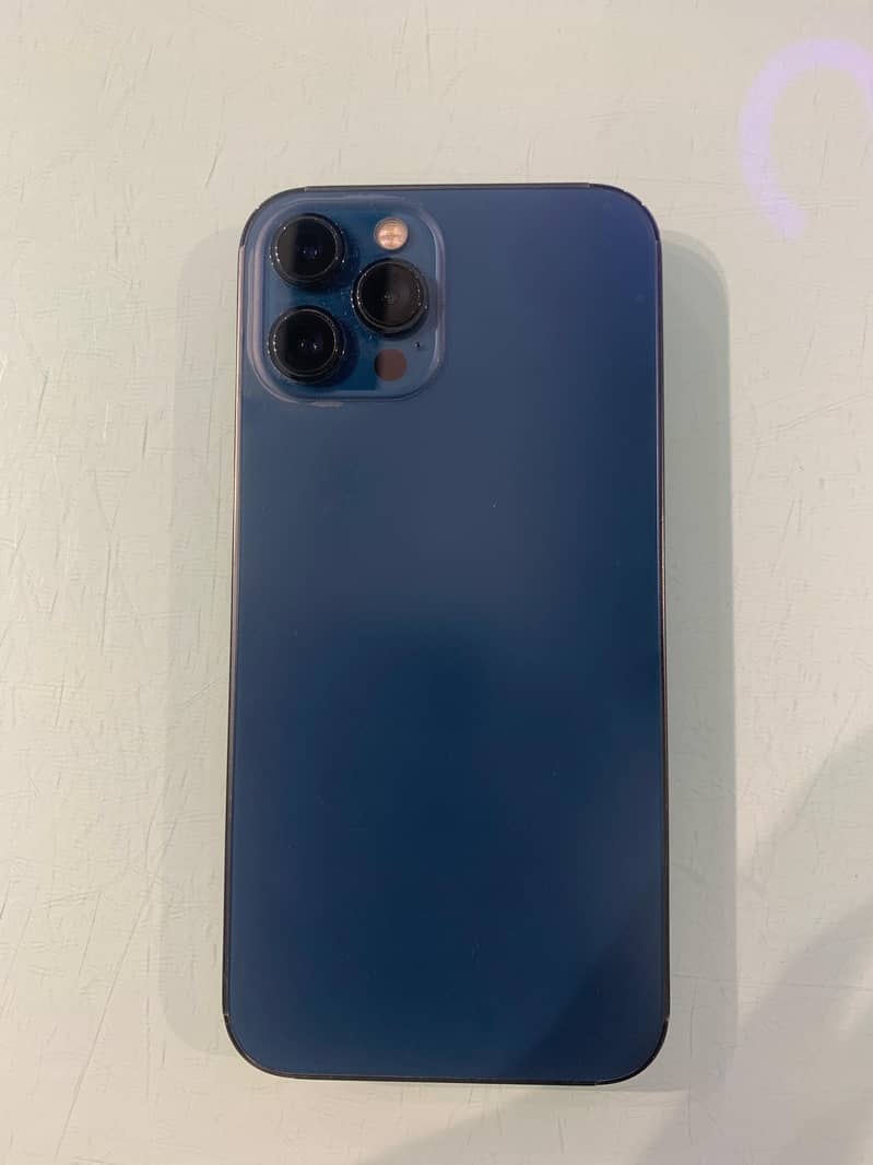 Iphone 12 pro max 4