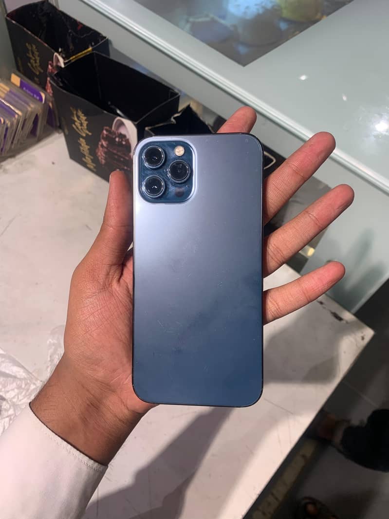 Iphone 12 pro max 5