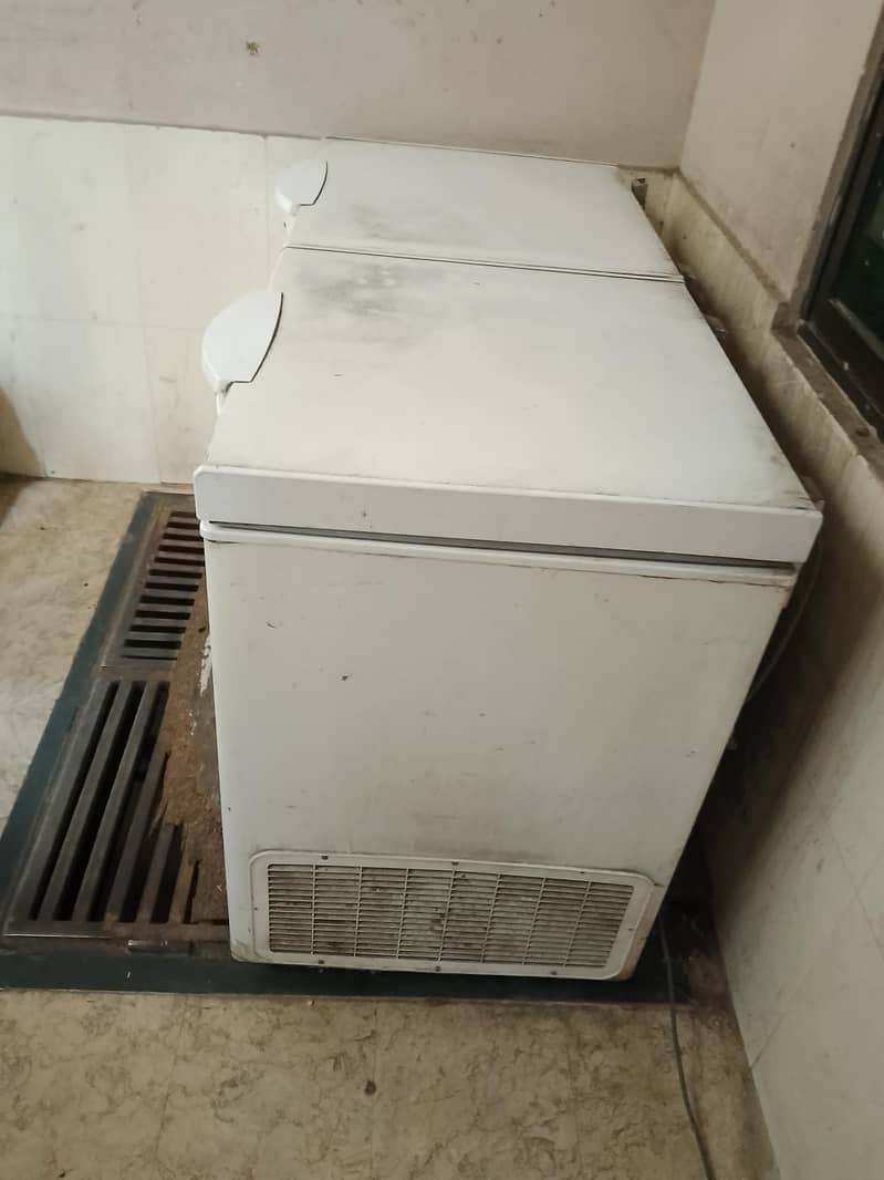 deep freezer 1