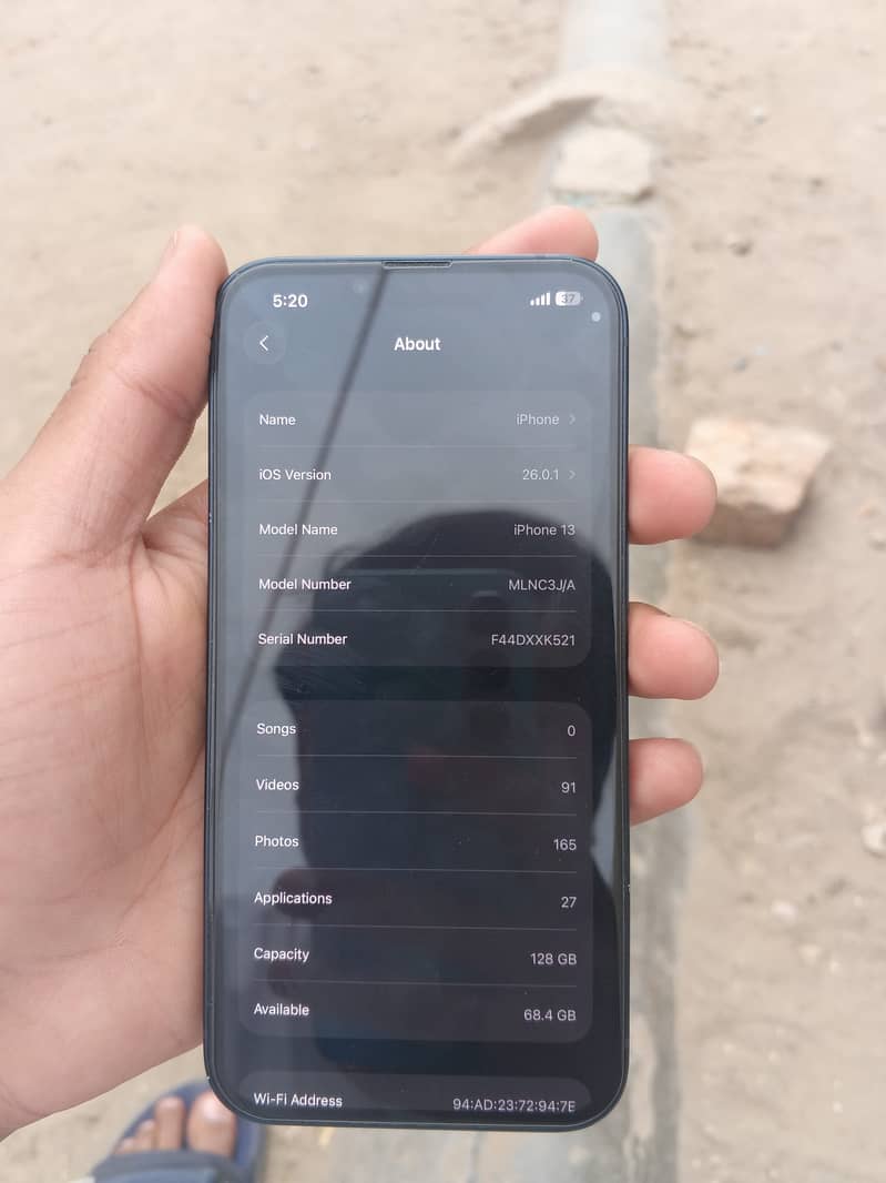 iPhone 13 7