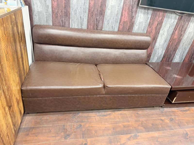 2 seater sofas 5