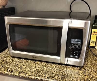 microwave oven