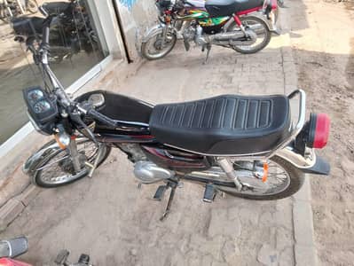 Honda 125 for sale in good condition