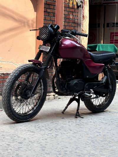 honda 125 deluxe 2007 model full modified cafa racer
