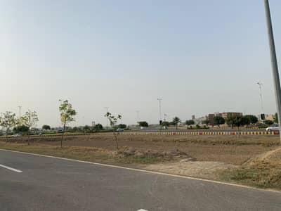 1 Kanal Prime Plot For Sale in DHA Phase 8 Block V Plot No. V-1128 | Ideal Location