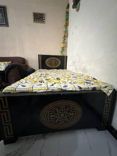 Single bed with New mattress