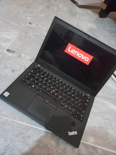 Lenovo X270