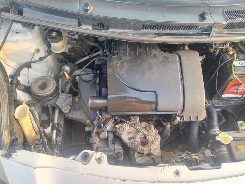 Toyota Vitz Model 2007 4