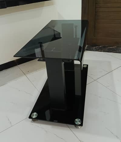 Glass tv trolley