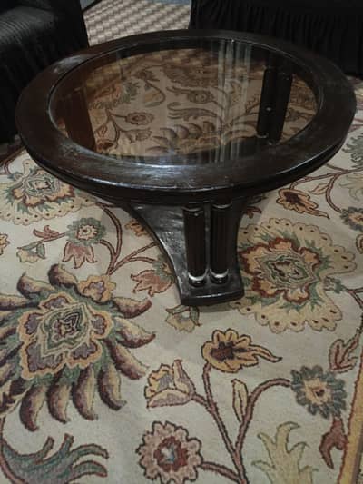 Round Center Table 33 Inches – Deco Paint Finish
