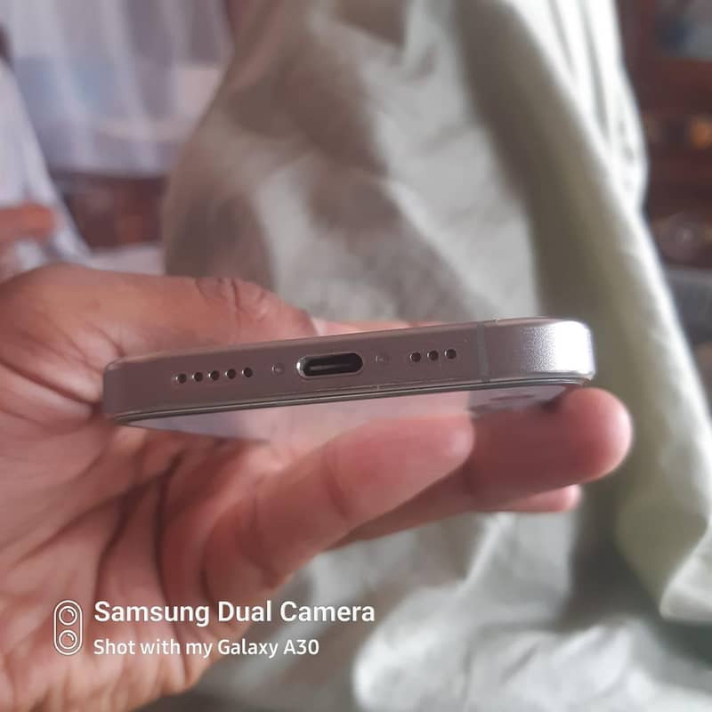 iphone 15 pro 3