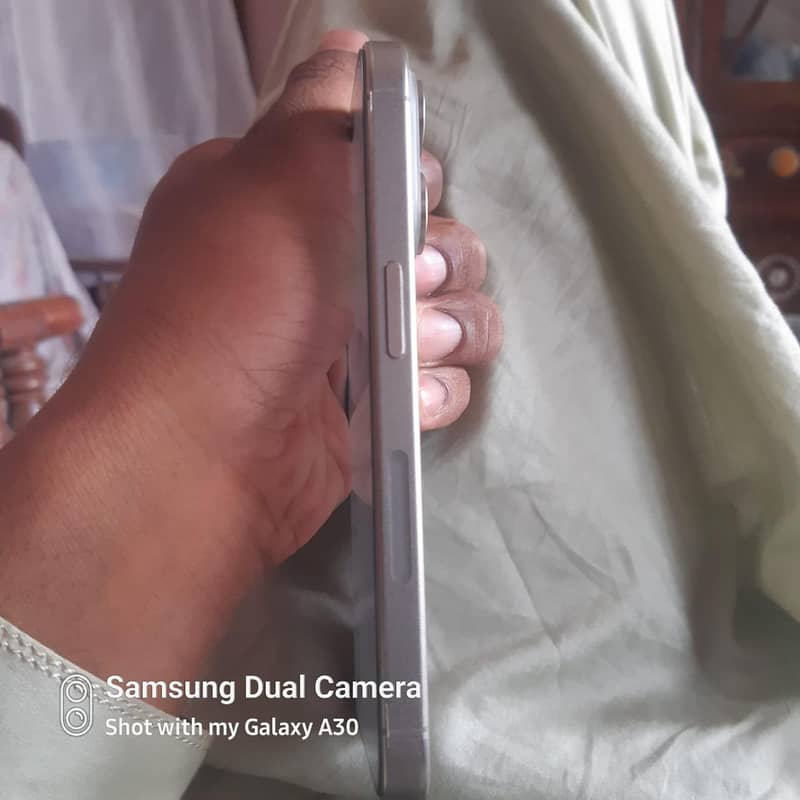 iphone 15 pro 5
