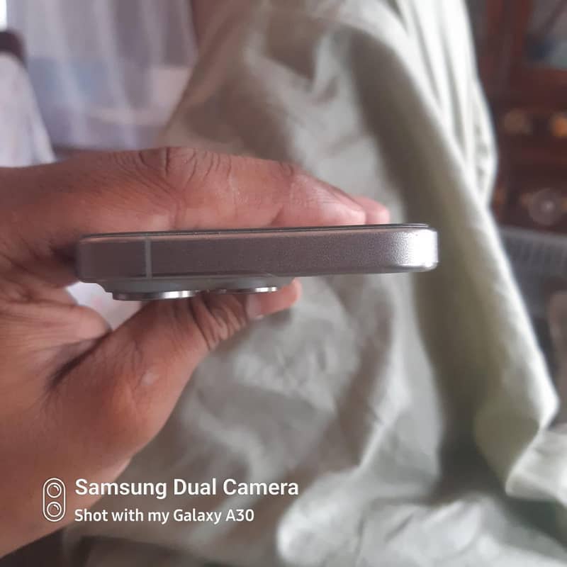 iphone 15 pro 6