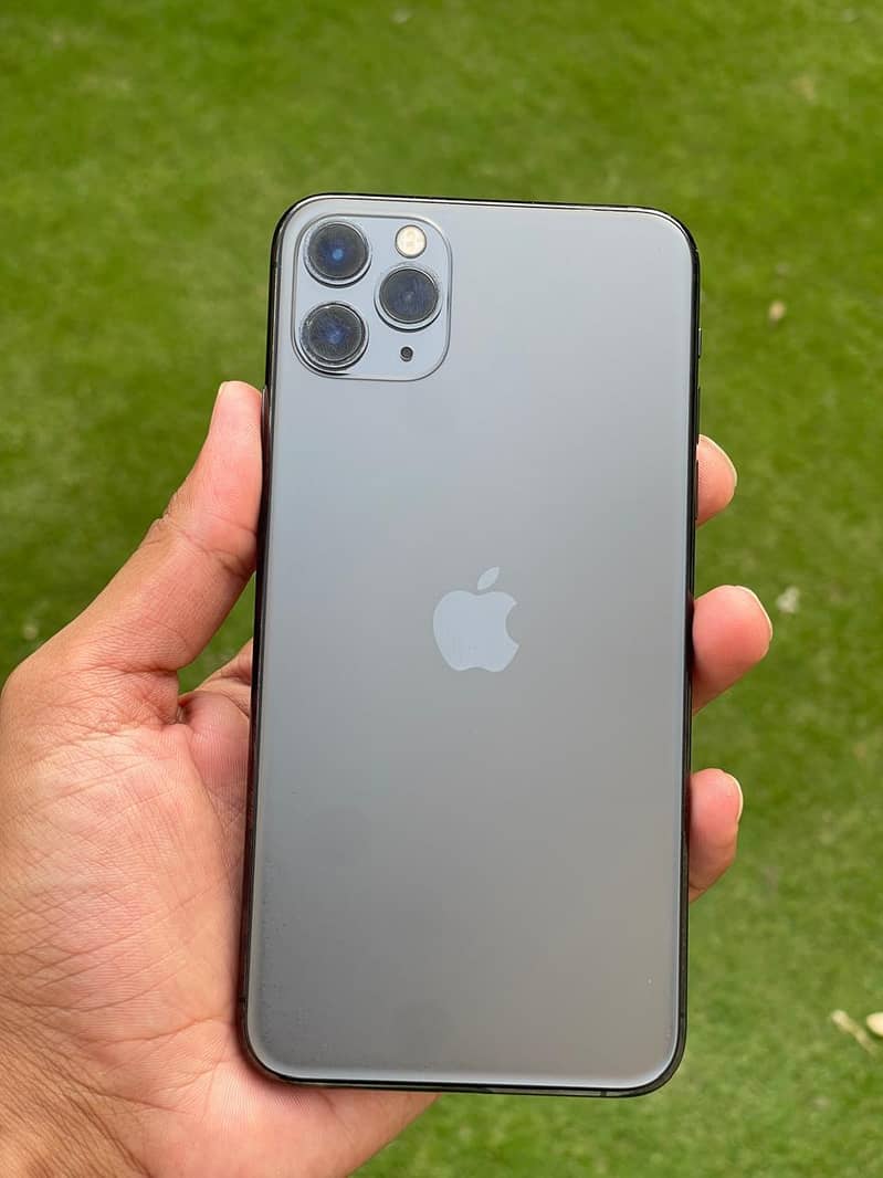 iphone 11 pro max 1