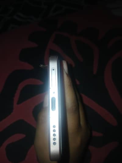 best mobile in this price 8 256gbonly whatsapp 0300/6377/460