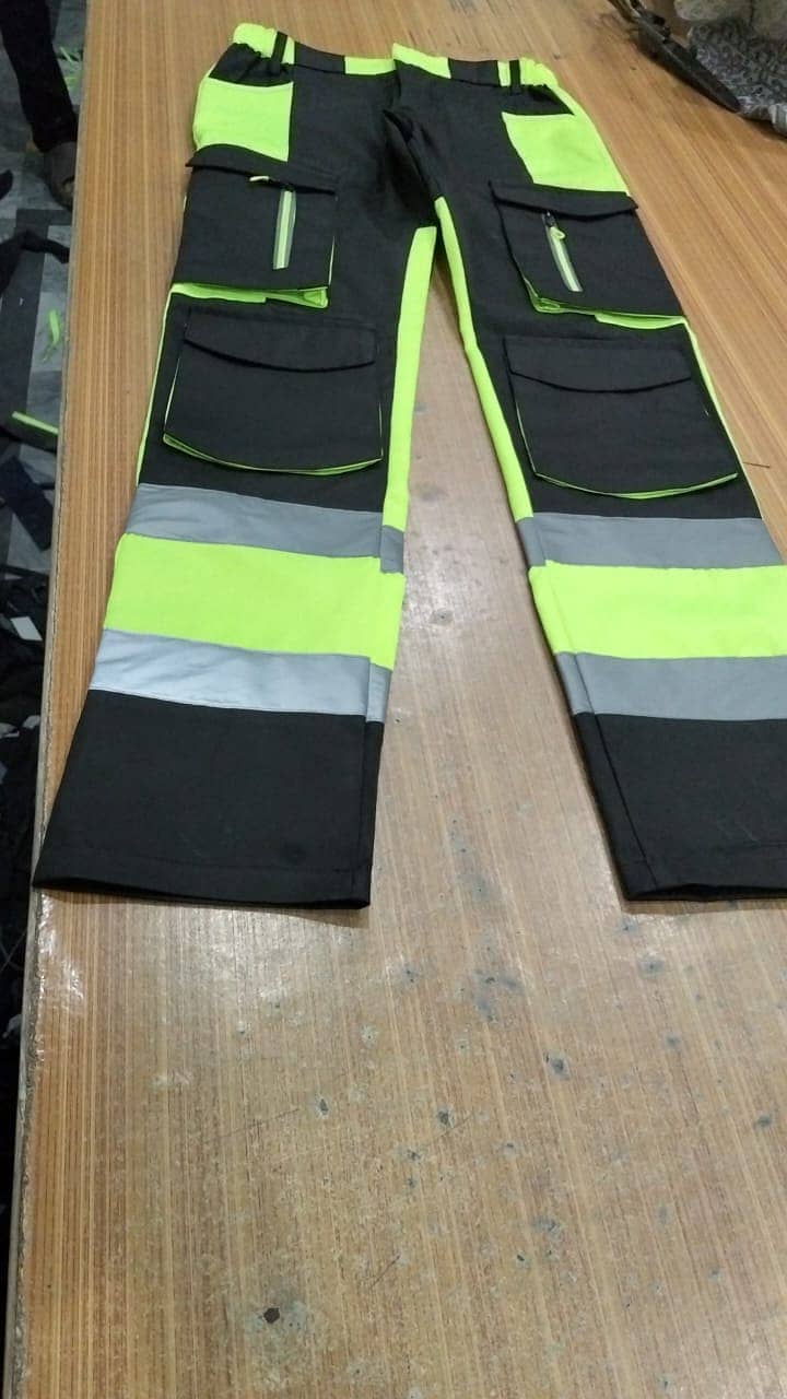 WORKER UNIFORM 11