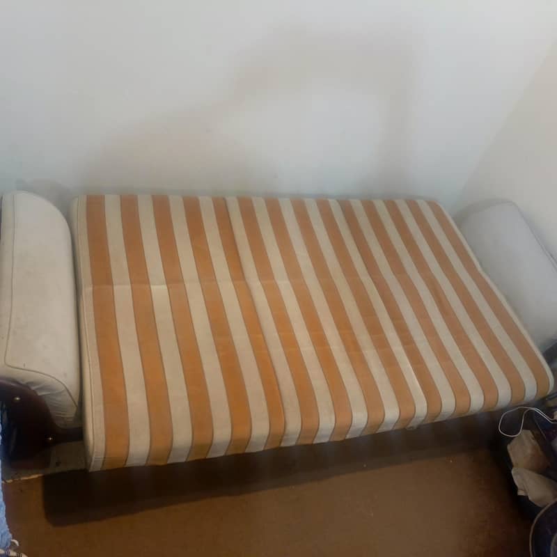 SofaCum Bed 2