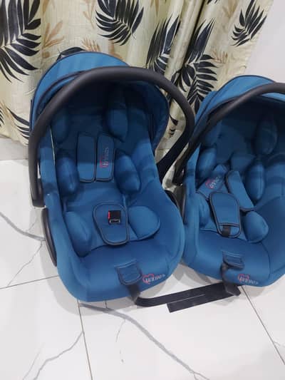 Baby car seats for sale