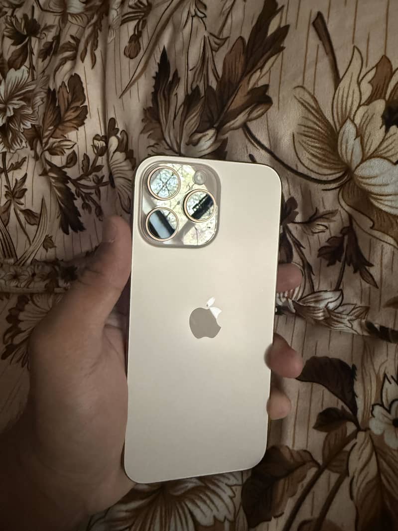 IPHONE 16 PRO MAX 0